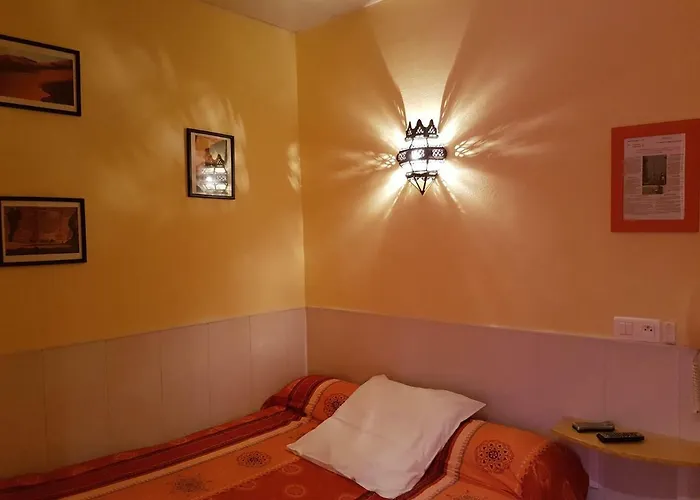 فندق Du Centre *