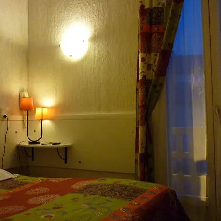Du Centre Hotel