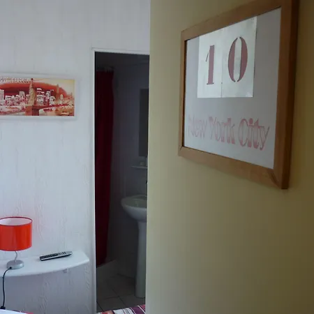 Отель Du Centre Лурд