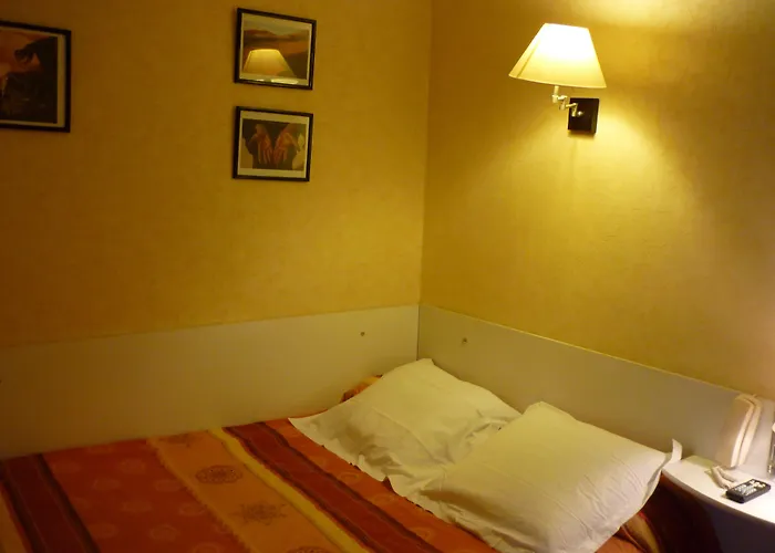 Du Centre ホテル *